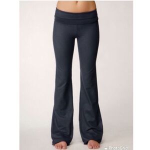 Lululemon Denim Slub Groove Pants
